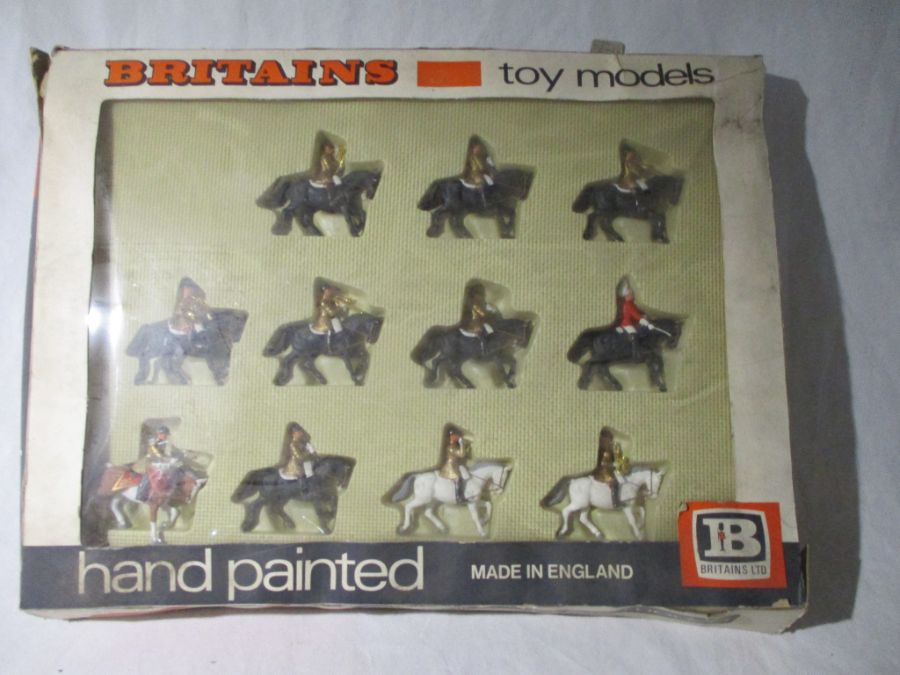 Two boxed Britains "Eyes Right" Horse Guards Regimental models (7833), along with a boxed Britains - Image 6 of 11