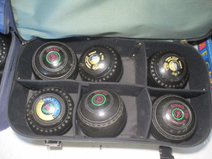 A collection of lawn bowls, including Thomas Taylor, Almark, Taylor Vector. Some are marked - Image 3 of 9