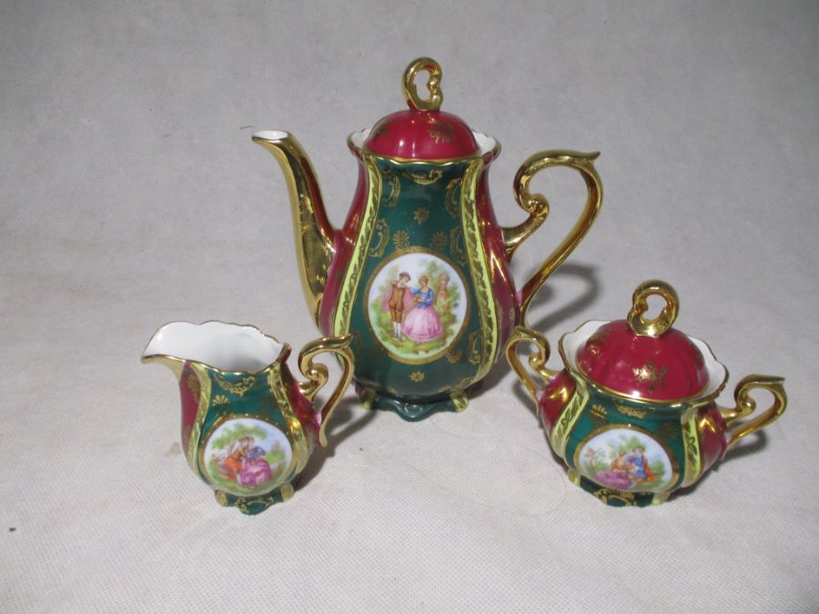 A Bavaria part coffee set including a coffee pot, creamer jug, sugar bowl and four cups & saucers - Image 2 of 8