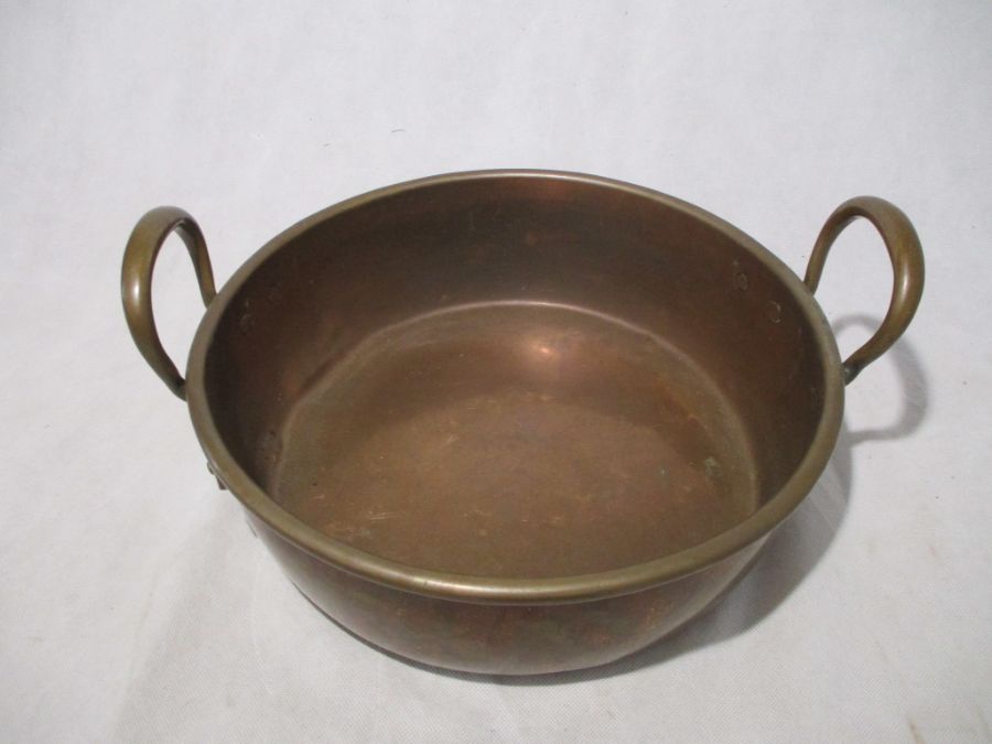 A copper jam/preserve pan - Image 2 of 6