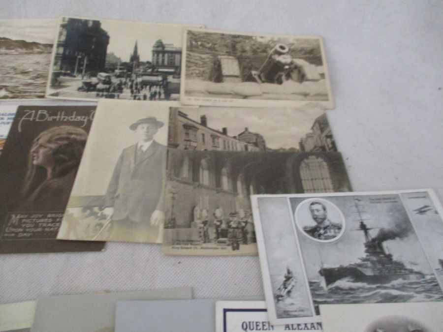 A collection of photographs, postcards etc including various postcards from Lyme Regis/Uplyme etc. - Image 10 of 52