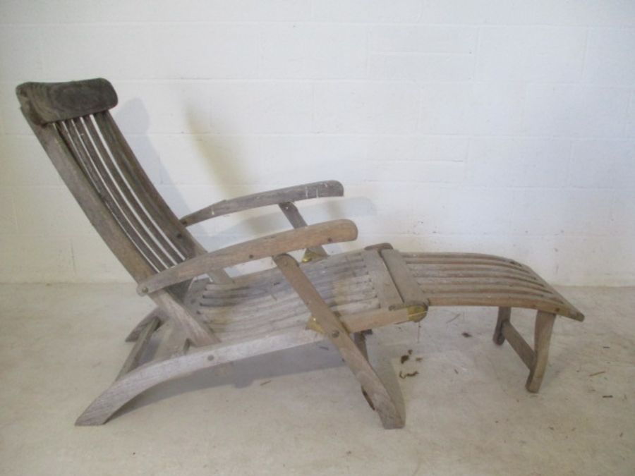A wooden garden steamer chair. A/F