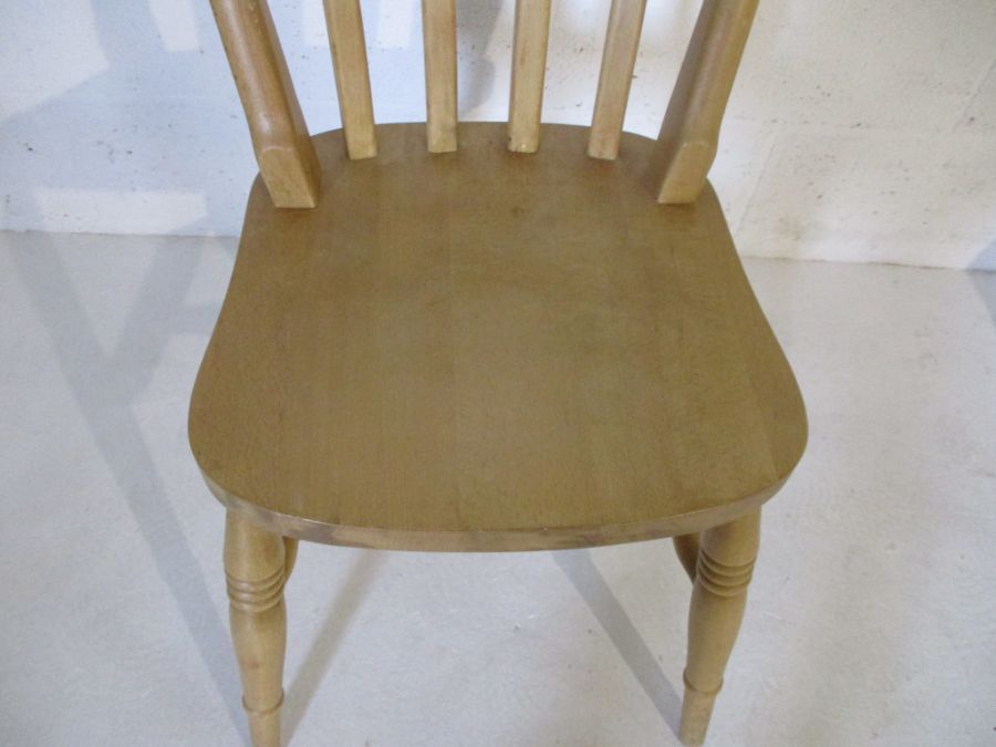 A set of four beech country chairs - Image 6 of 7