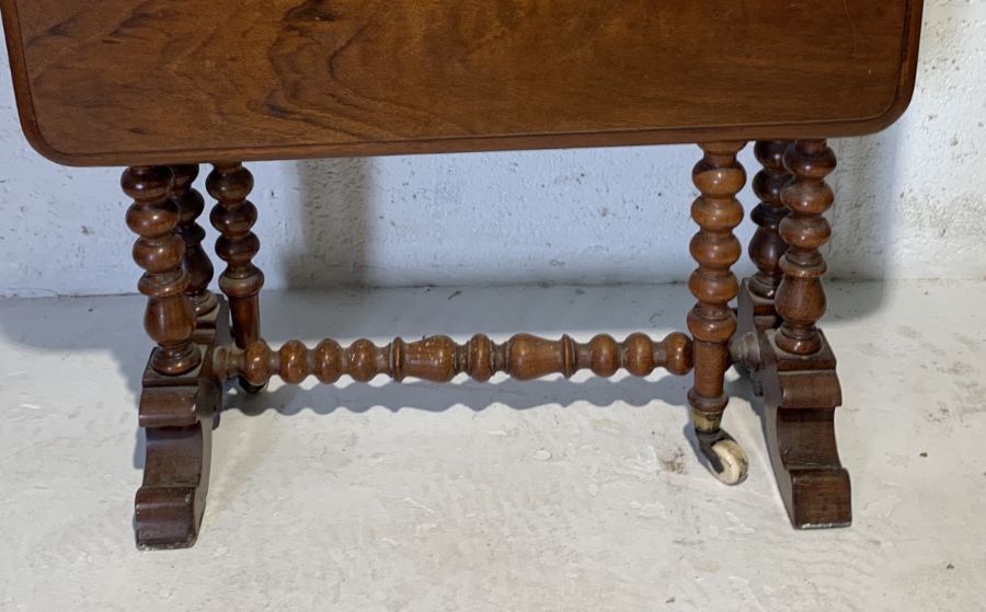 A Sutherland table on bobbin turned legs - Image 2 of 3