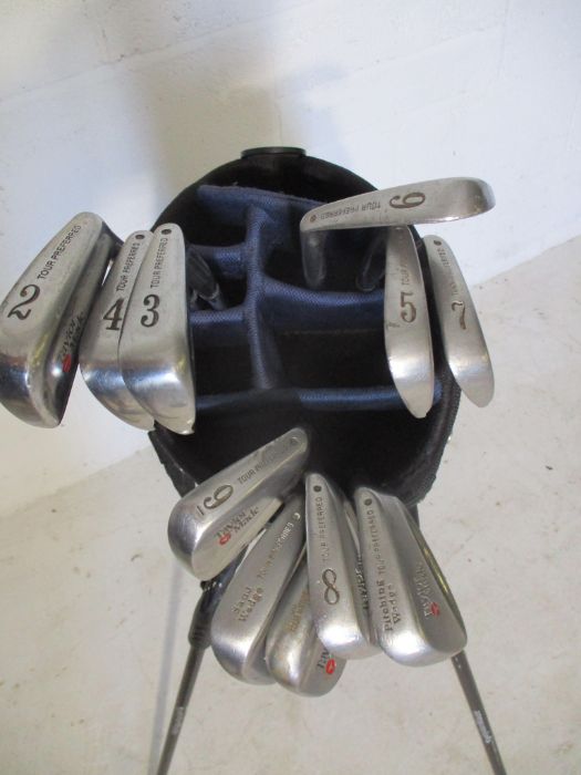 A set of Taylor Made Tour Preferred golf irons including irons 2 to 9, pitching wedge, sand wedge - Image 3 of 8