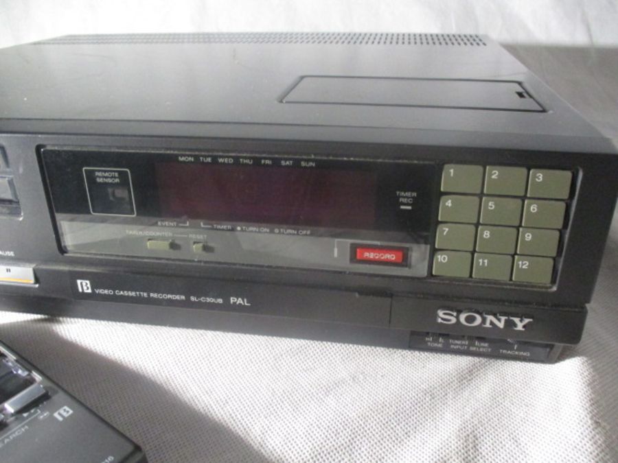 A Sony SL-C30UB Betamax video recorder ( untested) - Image 3 of 7