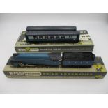 A boxed Wrenn Railway OO gauge Sir Nigel Gresley locomotive with tender (W2212), along with a