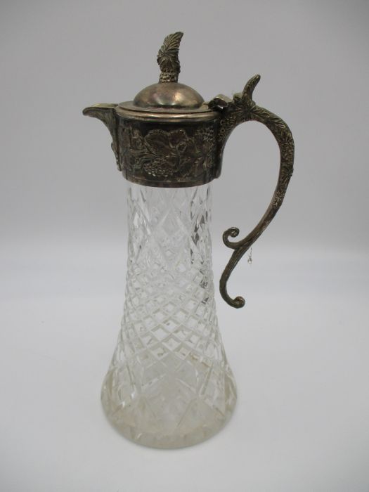 An antique brass trophy engraved with Maldive Ashes, along with a small collection of silver - Image 6 of 14
