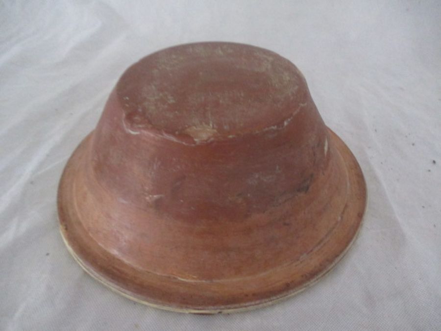 A vintage terracotta dairy bowl with cream glazed interior along with a similar 4 pint jug ( A/F) - Image 4 of 10