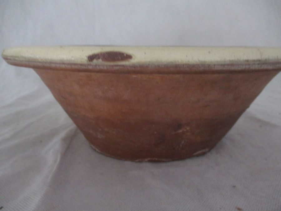 A vintage terracotta dairy bowl with cream glazed interior along with a similar 4 pint jug ( A/F) - Image 3 of 10