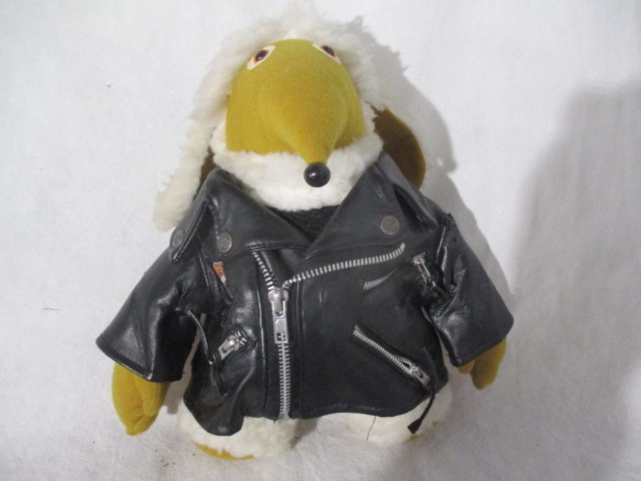 A collection of soft toys including a vintage Womble in Harley Davidson jacket, fox huntsman, - Image 9 of 21