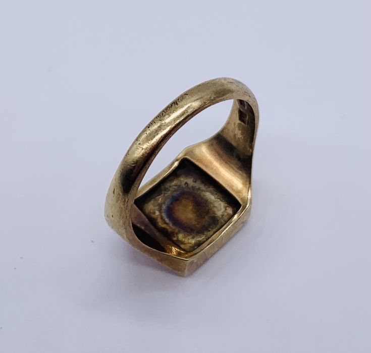A 9ct gold and blue enamelled Masonic ring, total weight 9g - Image 3 of 3