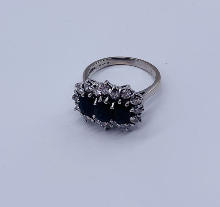 An 18ct white gold diamond and sapphire cluster ring - Image 2 of 3