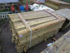 LARGE PACK OF FEATHER EDGE TIMBER FENCE CLADDING. 1.8M LENGTH X 10.5CM WIDTH APPROX.