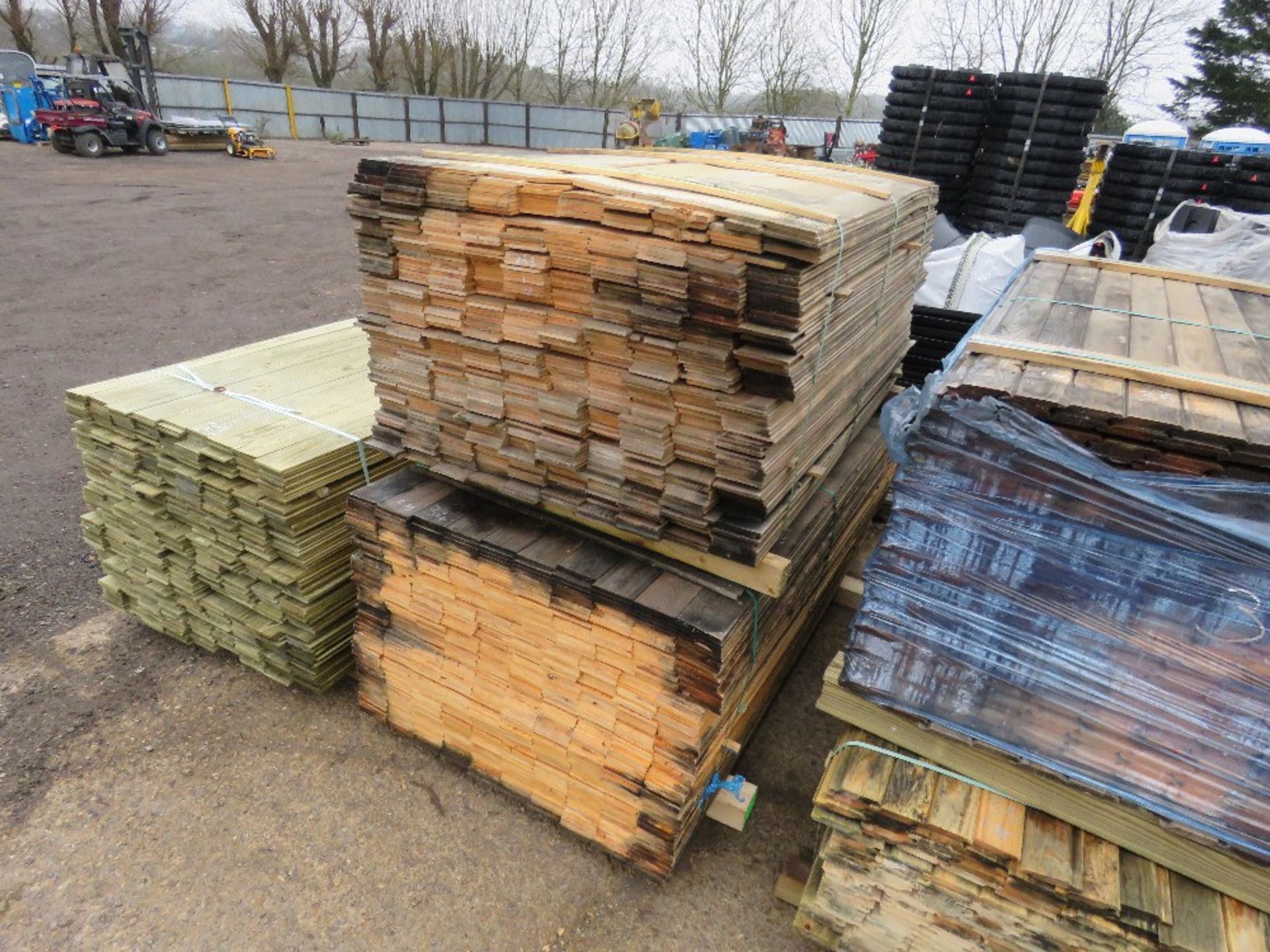 2 X PACKS OF FLAT UNTREATED TIMBER CLADDING BOARDS 1.45M & 1.75M X 10CM WIDE APPROX. - Image 2 of 4