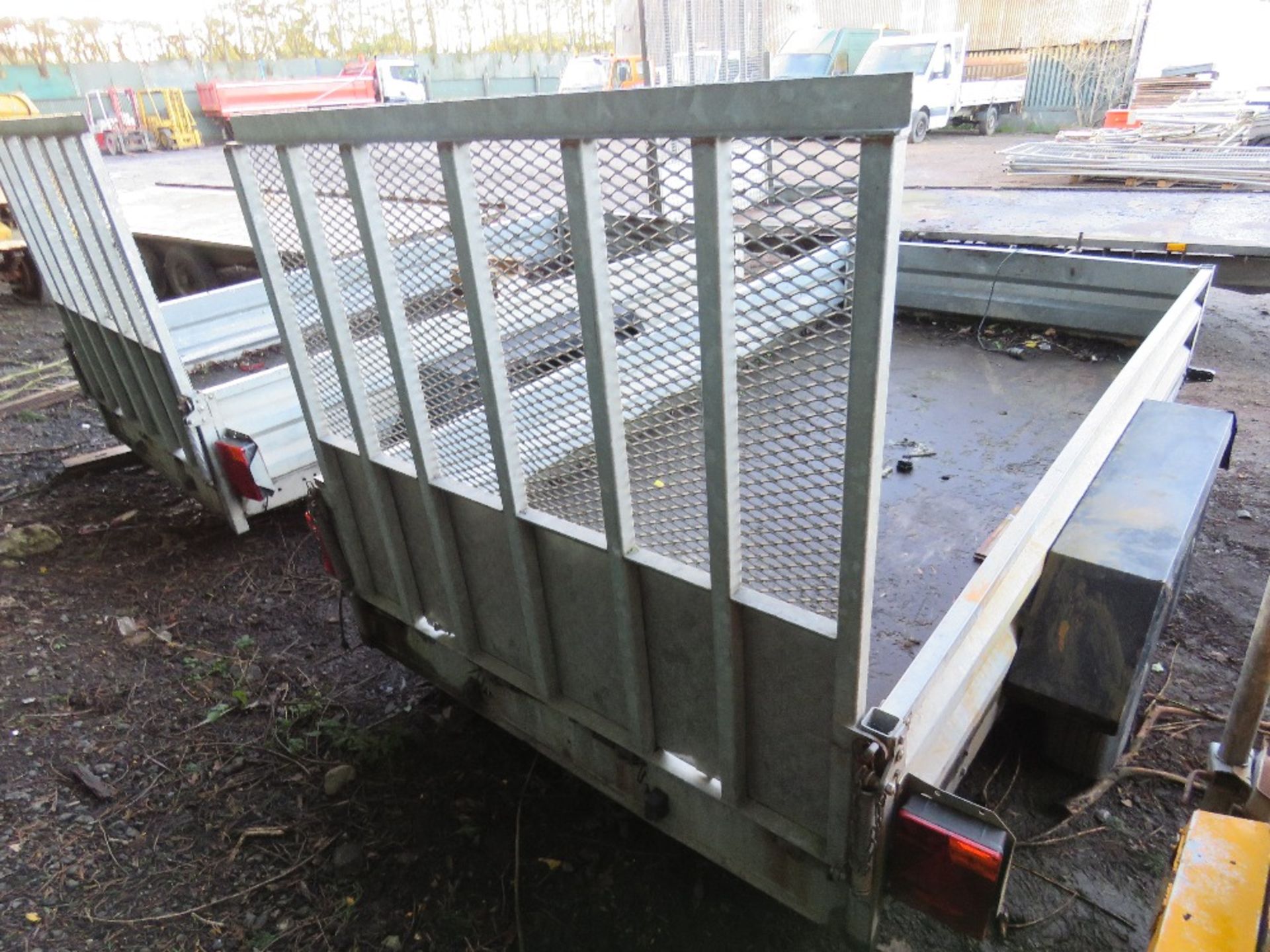 INDESPENSION 10FT X 5FT TRAILER, 2600KG RATED SN:107522. PREVIOUS COUNCIL USAGE. - Image 5 of 6