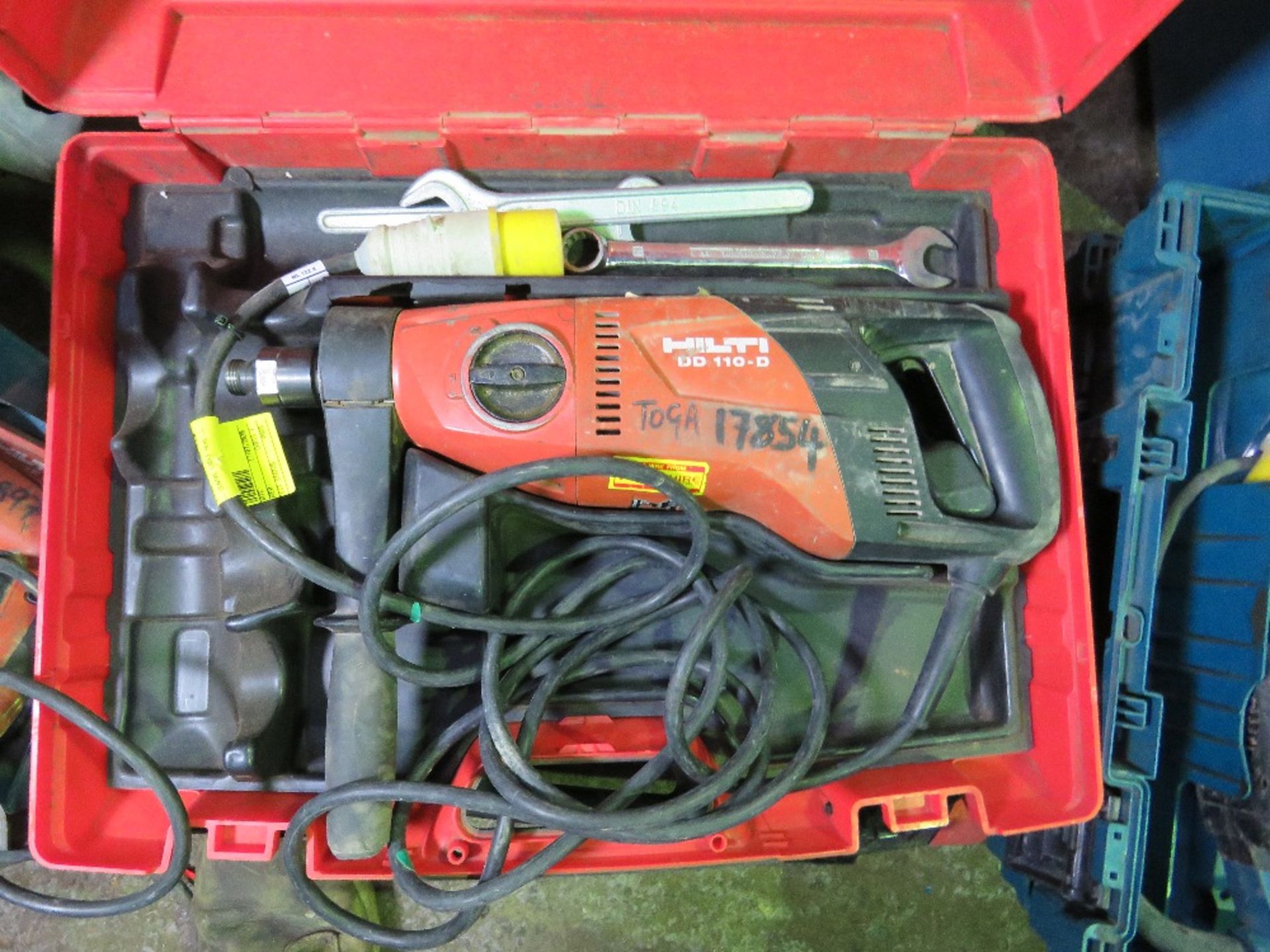 HILTI DD110-D DIAMOND DRILL PLUS ANOTHER ONE FOR SPARES/REPAIR. UNTESTED, CONDITION UNKNOWN.