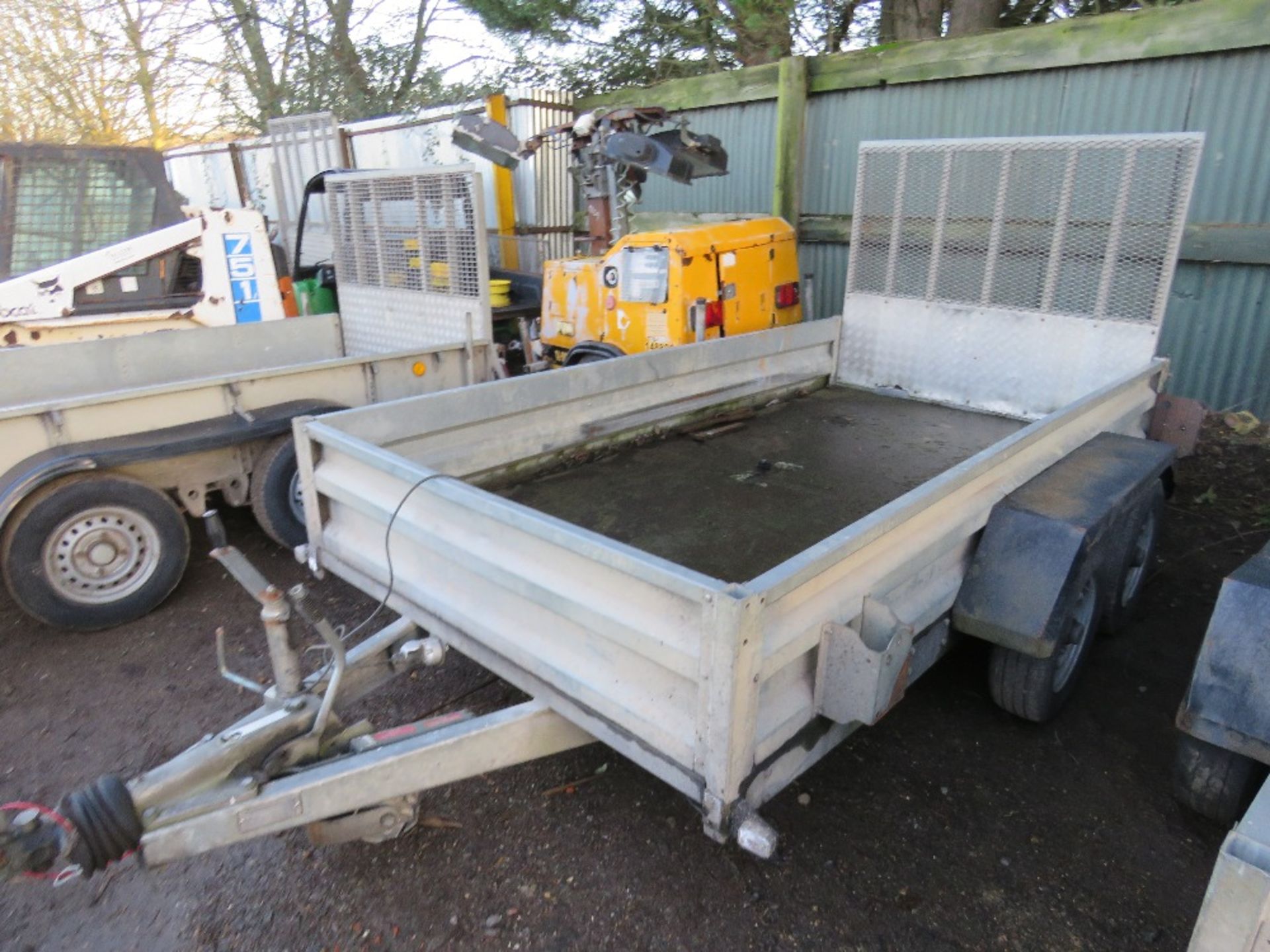INDESPENSION 10FT X 5FT TRAILER, 2600KG RATED SN:107522. PREVIOUS COUNCIL USAGE. - Image 2 of 6