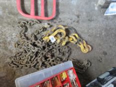 HEAVY DUTY TWIN LEGGED LIFTING CHAIN, WITH SHORTENERS, UNTESTED.