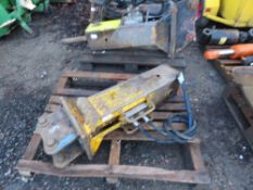 HYDRAULIC EXCAVATOR BREAKER ON 40MM PINS, CONDITION UNKNOWN.