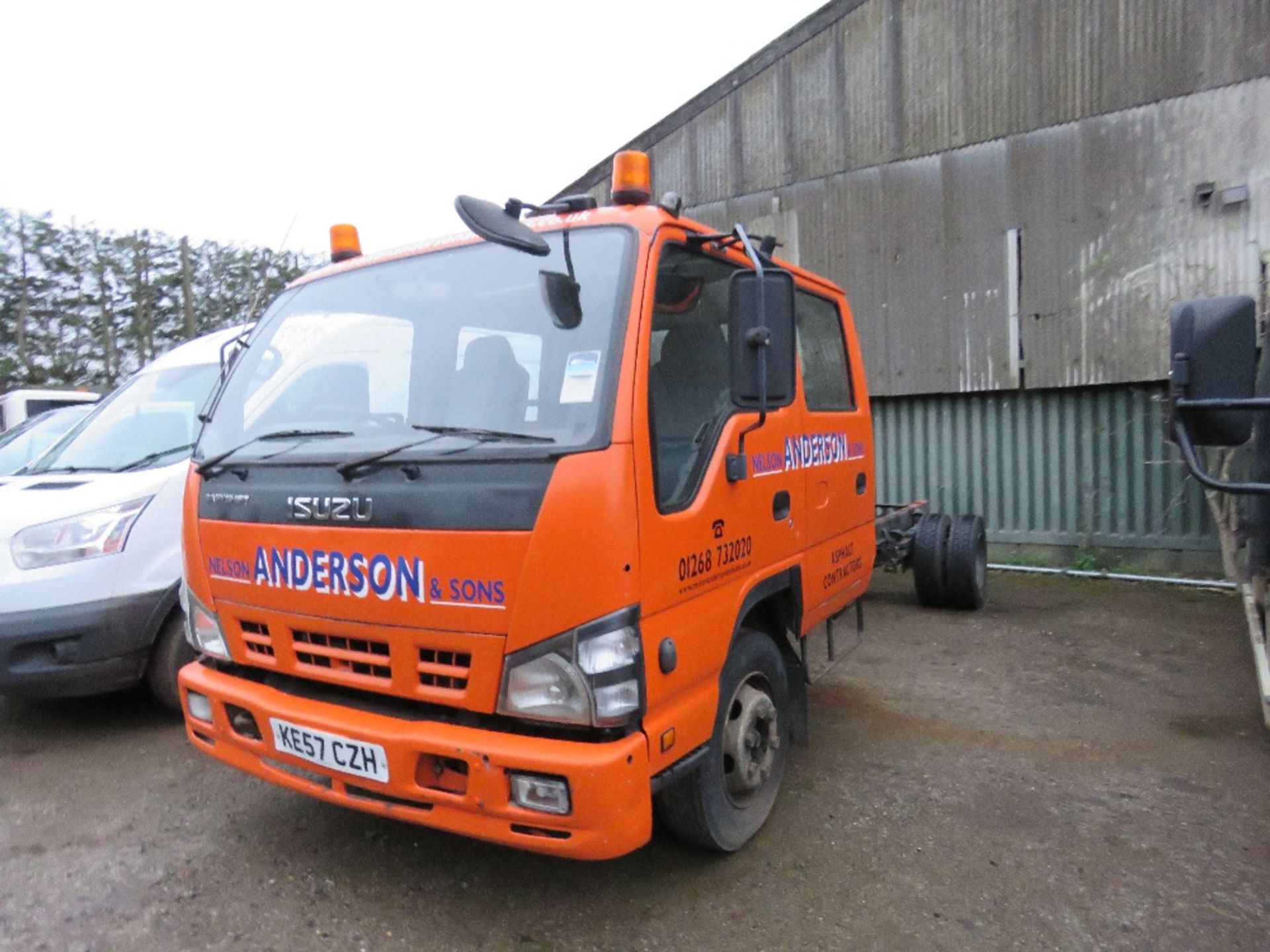 ISUZU DOUBLE CAB EASYSHIFT GEARBOX 7500KG RATED CHASSIS CAB LORRY. REG KE57 CZH. 12FT LENGTH OF CHAS - Image 3 of 9