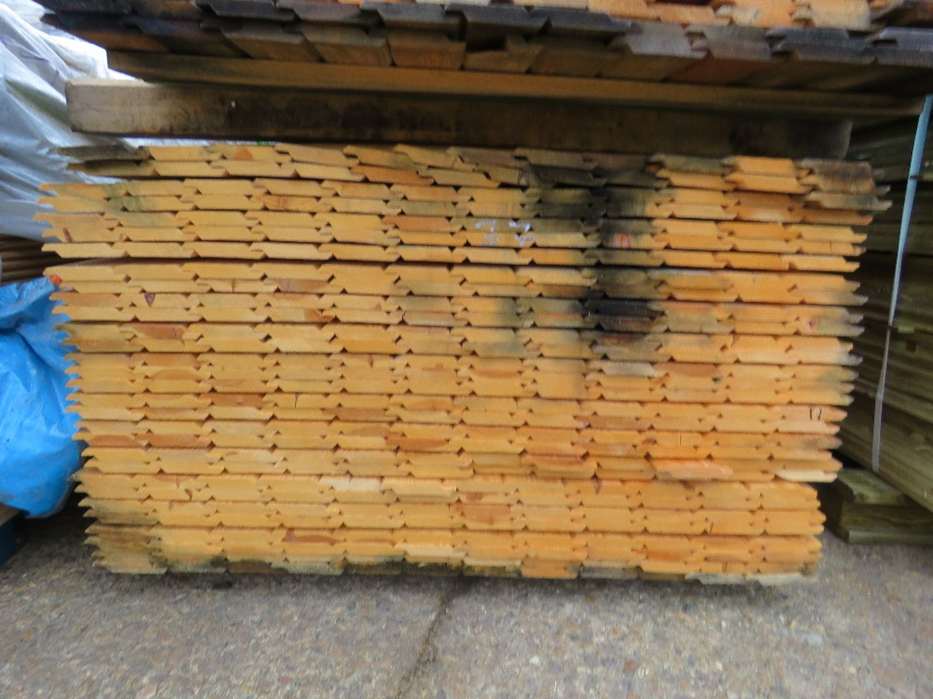 2 X LARGE PACKS OF SHIPLAP TIMBER CLADDING BOARDS 1.73M X 10CM APPROX. - Image 4 of 4