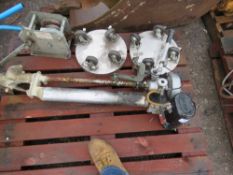 SEAGULL OUTBOARD ENGINE PLUS A HAND WINCH AND 2 X STAINLESS STEEL TROLLEY UNITS.