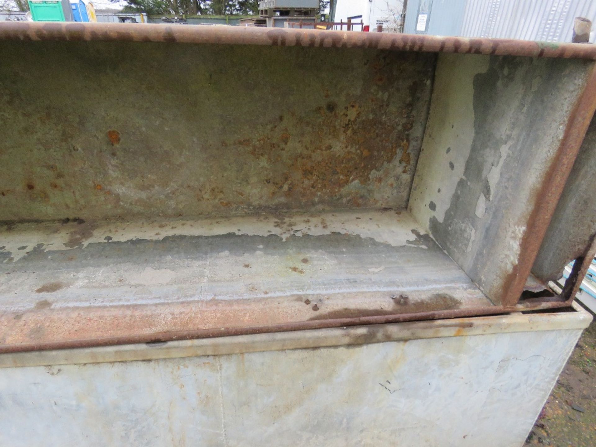 2 X GALVANISED WATER TROUGHS. - Image 3 of 3