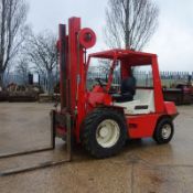 MANITOU MCE30H DIESEL FORKLIFT TRUCK, 3 TONNE CAPACITY. 5221 REC HOURS APPROX. 3 STAGE MAST. WHEN T