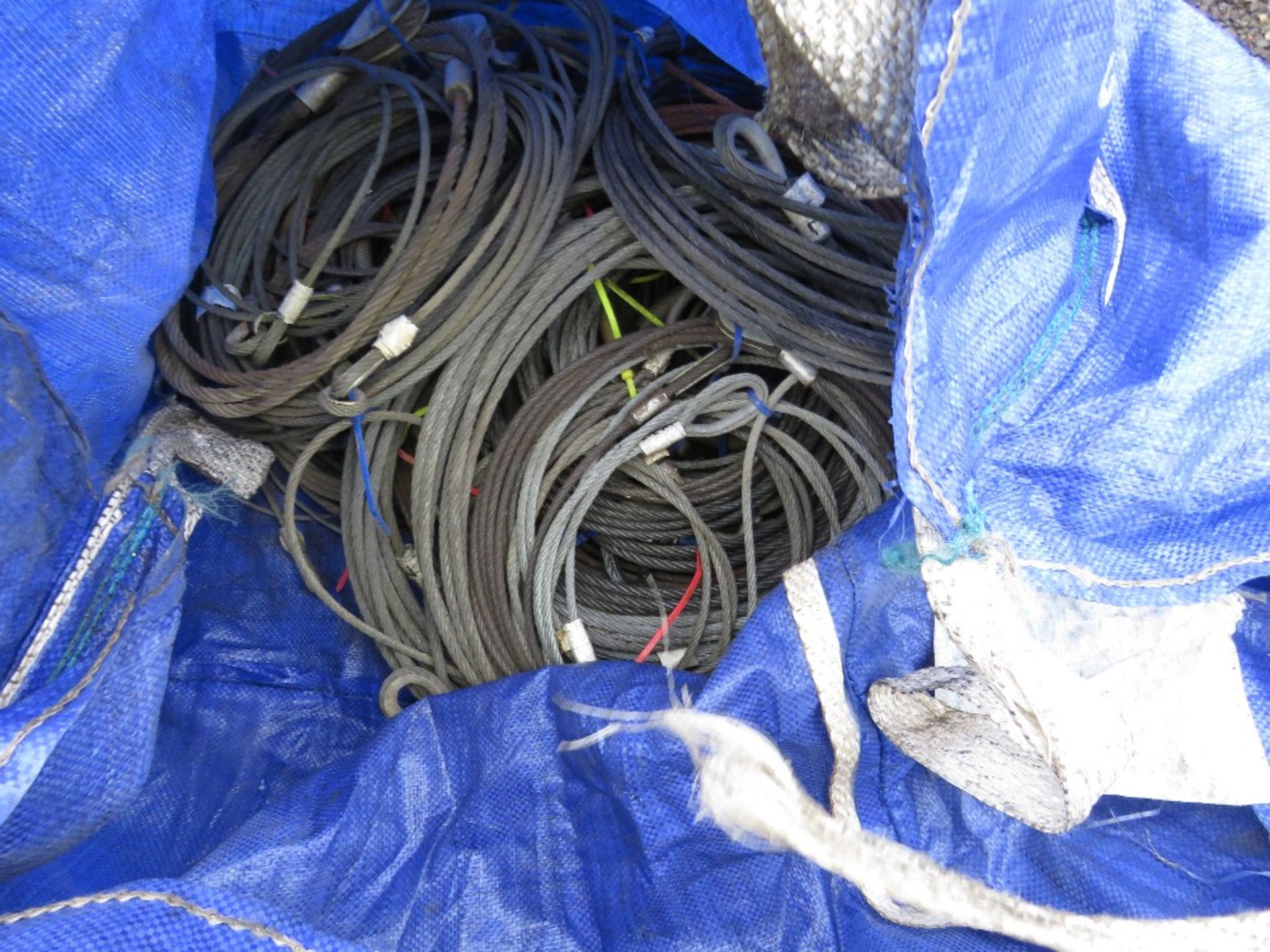 BULK BAG OF WIRE HAWSERS. - Image 2 of 2