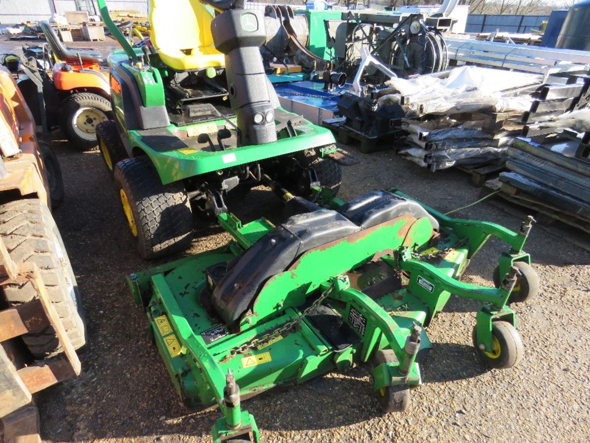 JOHN DEERE 1565 SERIES 2 OUT FRONT 4WD ROTARY MOWER, YEAR 2008 BUILD. 7 IRON V FLEX DECK FITTED