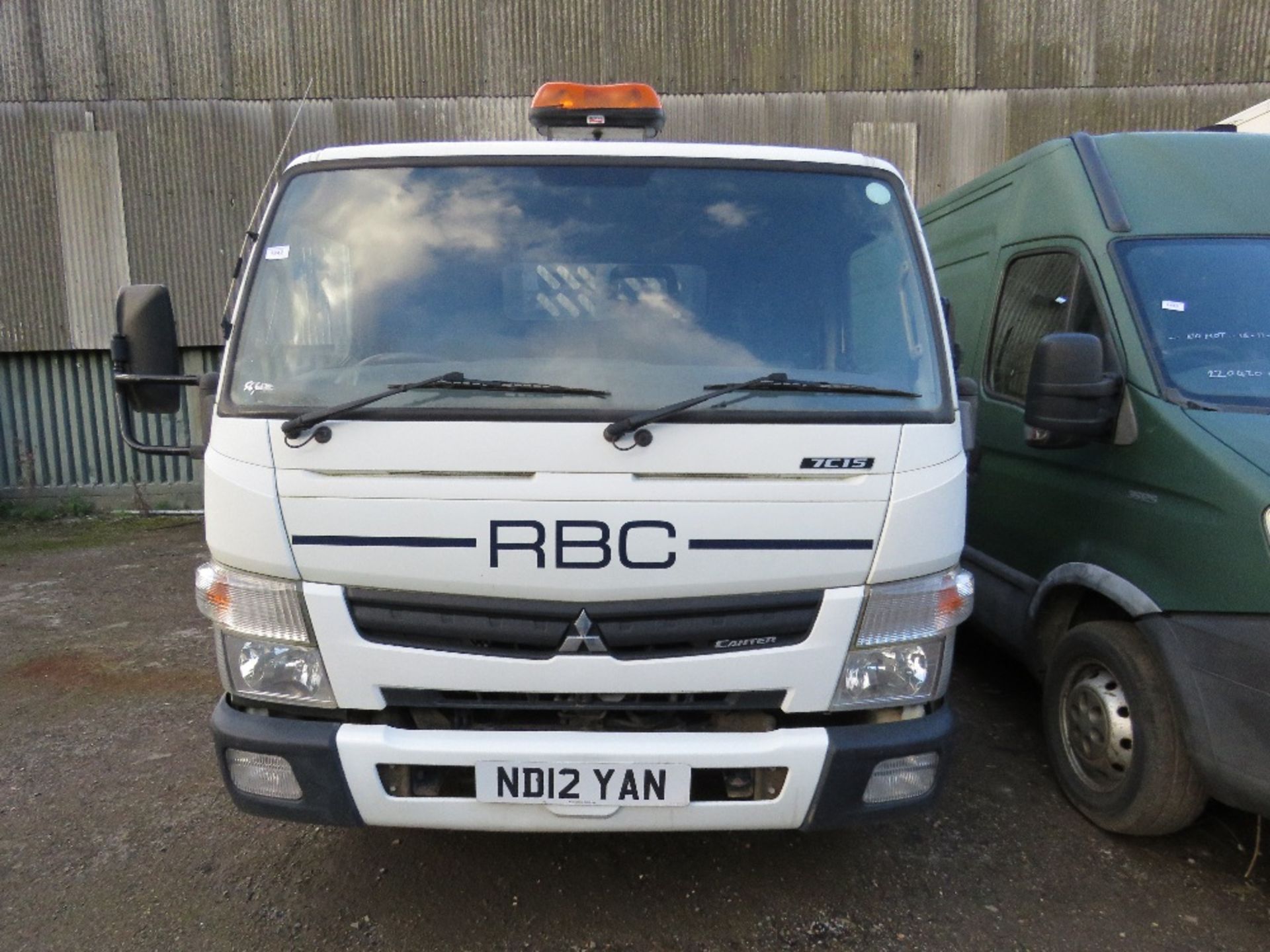 MITSUBISHI CANTER 7C15 7500KG TIPPER REG:GJ12 VYR (PRIVATE PLATE JUST REMOVED).56,611 REC MILES. - Image 2 of 9