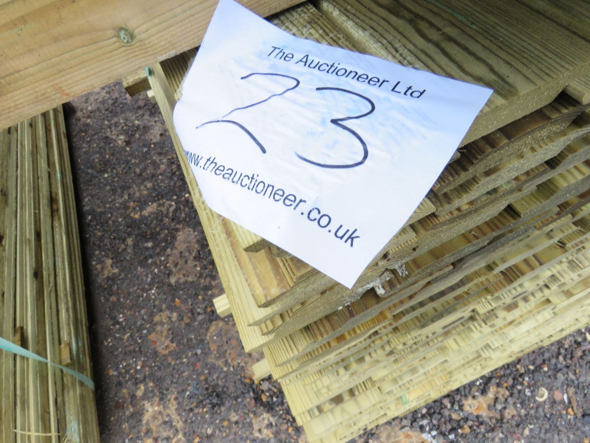 PACK OF TREATED SHIPLAP FENCE CLADDING BOARDS. 1.73M X 10CM APPROX. - Image 5 of 5