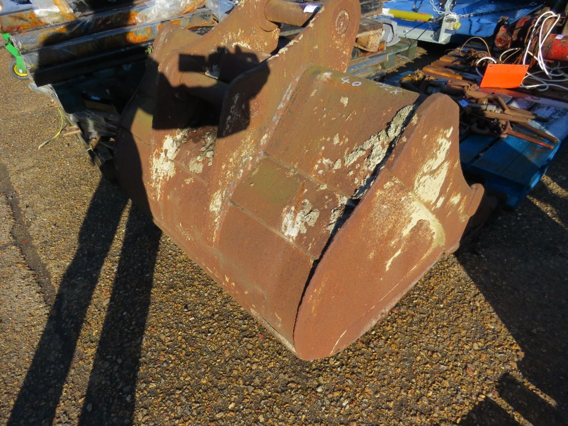 LARGE EXCAVATOR BUCKET ON 65MM PINS, 4FT WIDE APPROX. - Image 2 of 2