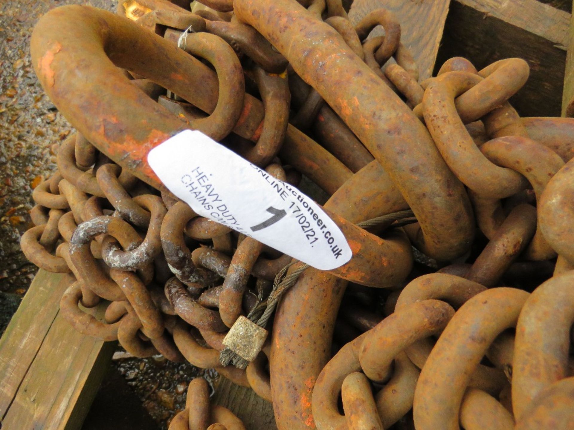 HEAVY DUTY 4 LEGGED LIFTING CHAINS C/W SHORTENERS, UNTESTED. - Image 4 of 4