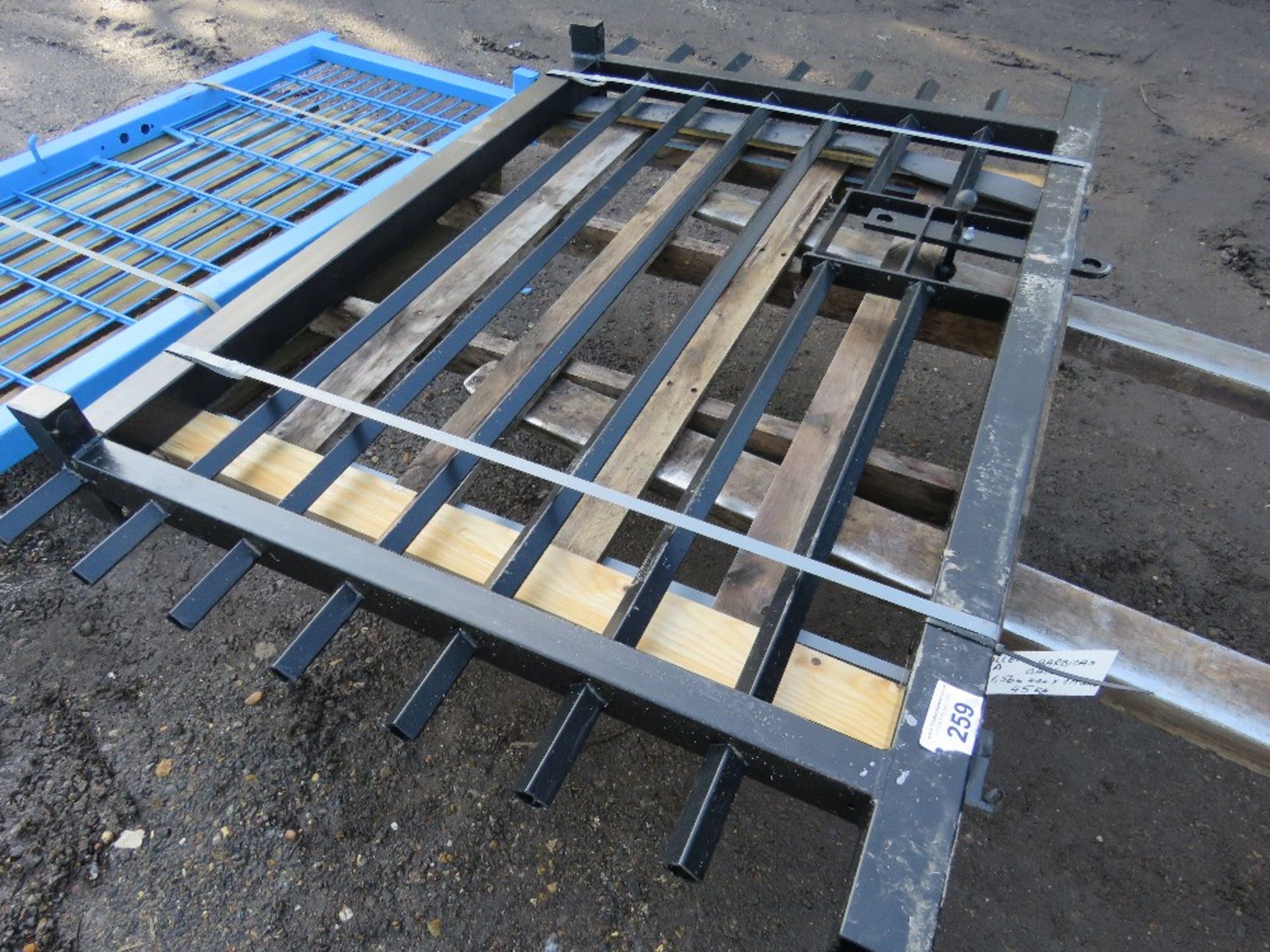 1X BARBICAN SITE YARD SECURITY GATE. 1.56M HEIGHT X 1.56M WIDE APPROX .( PALLET A)