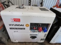 HYUNDAI DHY8000SELR-T DIESEL GENERATOR. 7.5KVA RATED. YEAR 2019 BUILD. 138 RECORDED HOURS. DIRECT FR