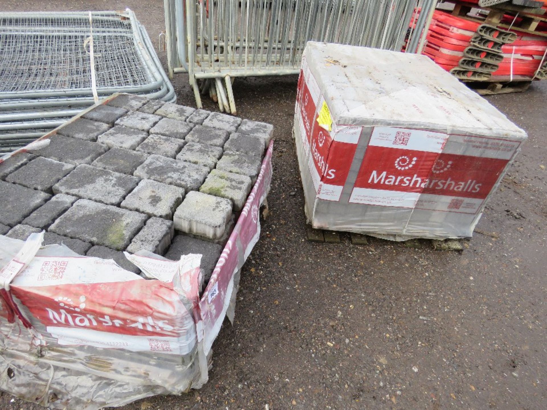 PACK AND A HALF APPROX OF CHARCOAL COLOURED PERMEABLE BLOCK PAVERS, 3 SIZES.