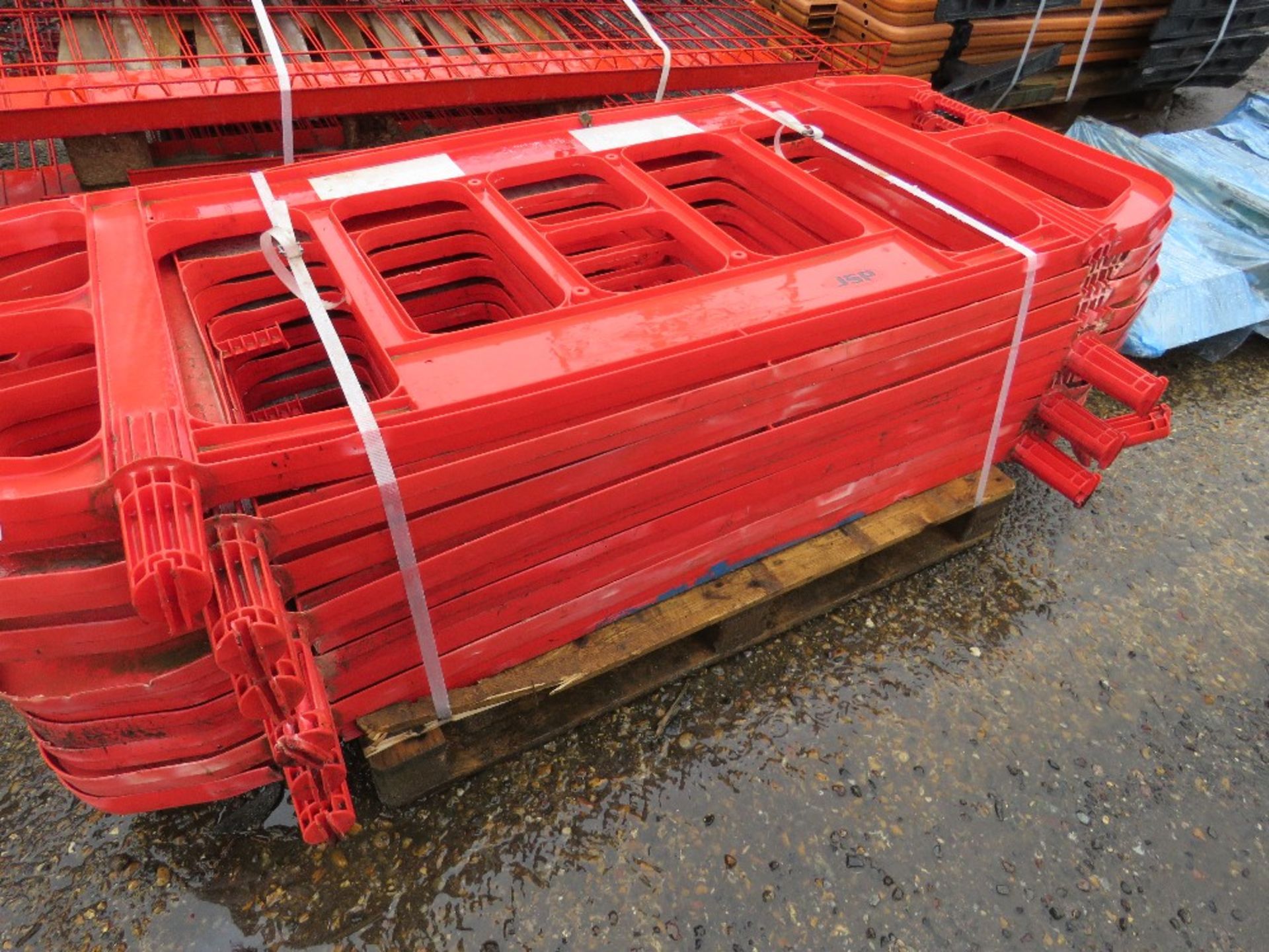 PALLET CONTAINING 9 X PLASTIC CHAPTER 8 BARRIERS, NO FEET. - Image 2 of 2