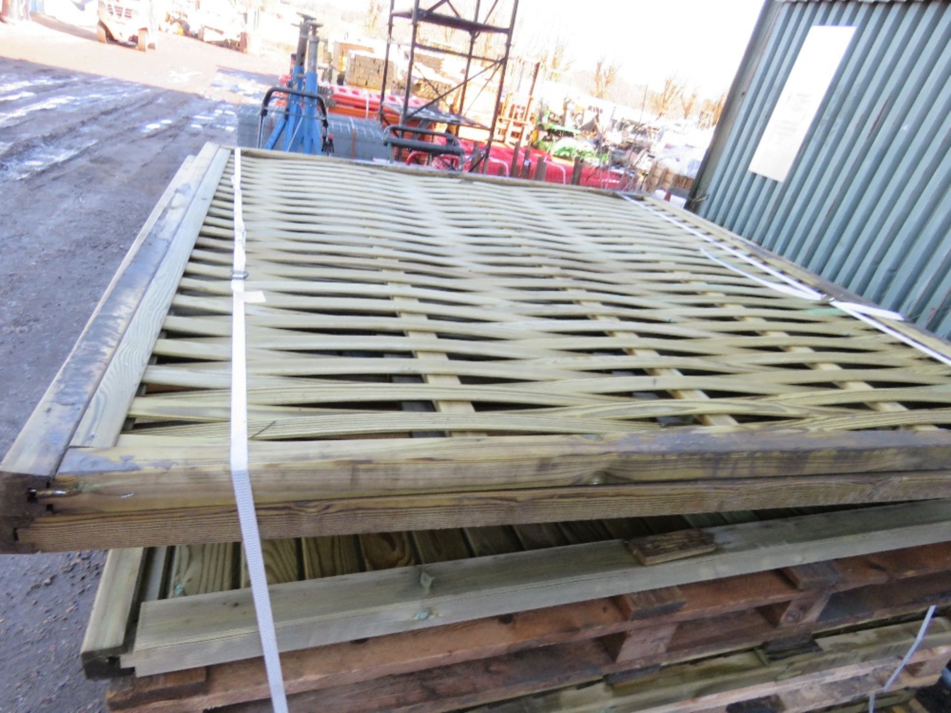 STACK OF 13 X APPROX ASSORTED WOODEN FENCE PANELS. - Image 4 of 5