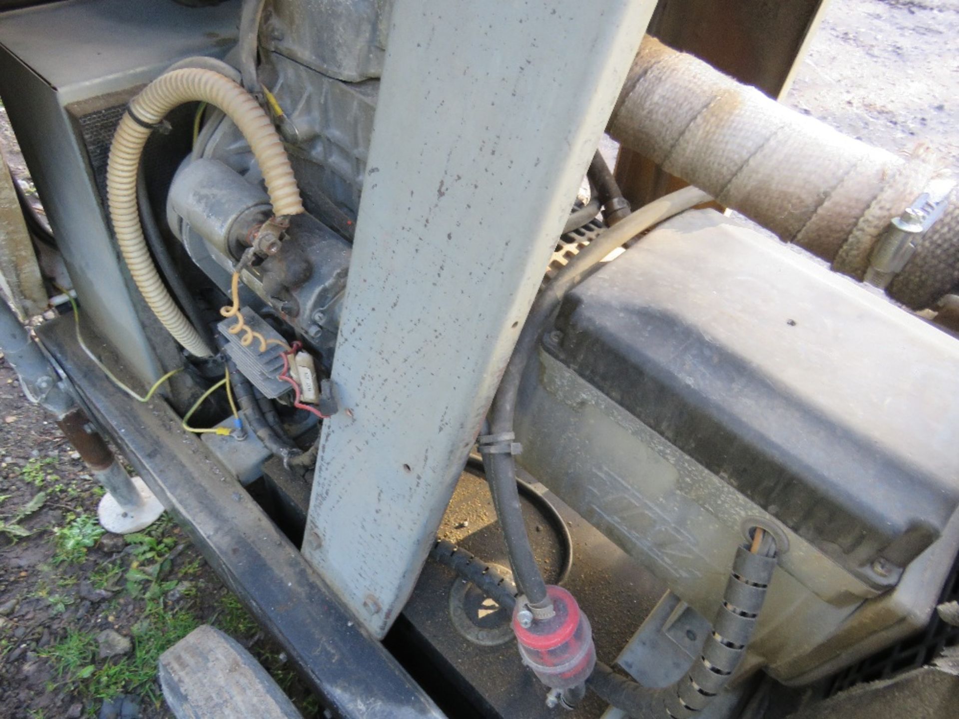 HGI 6KVA BARROW GENERATOR, 2476 REC HRS, YANMAR ENGINE, UNTESTED. - Image 6 of 6