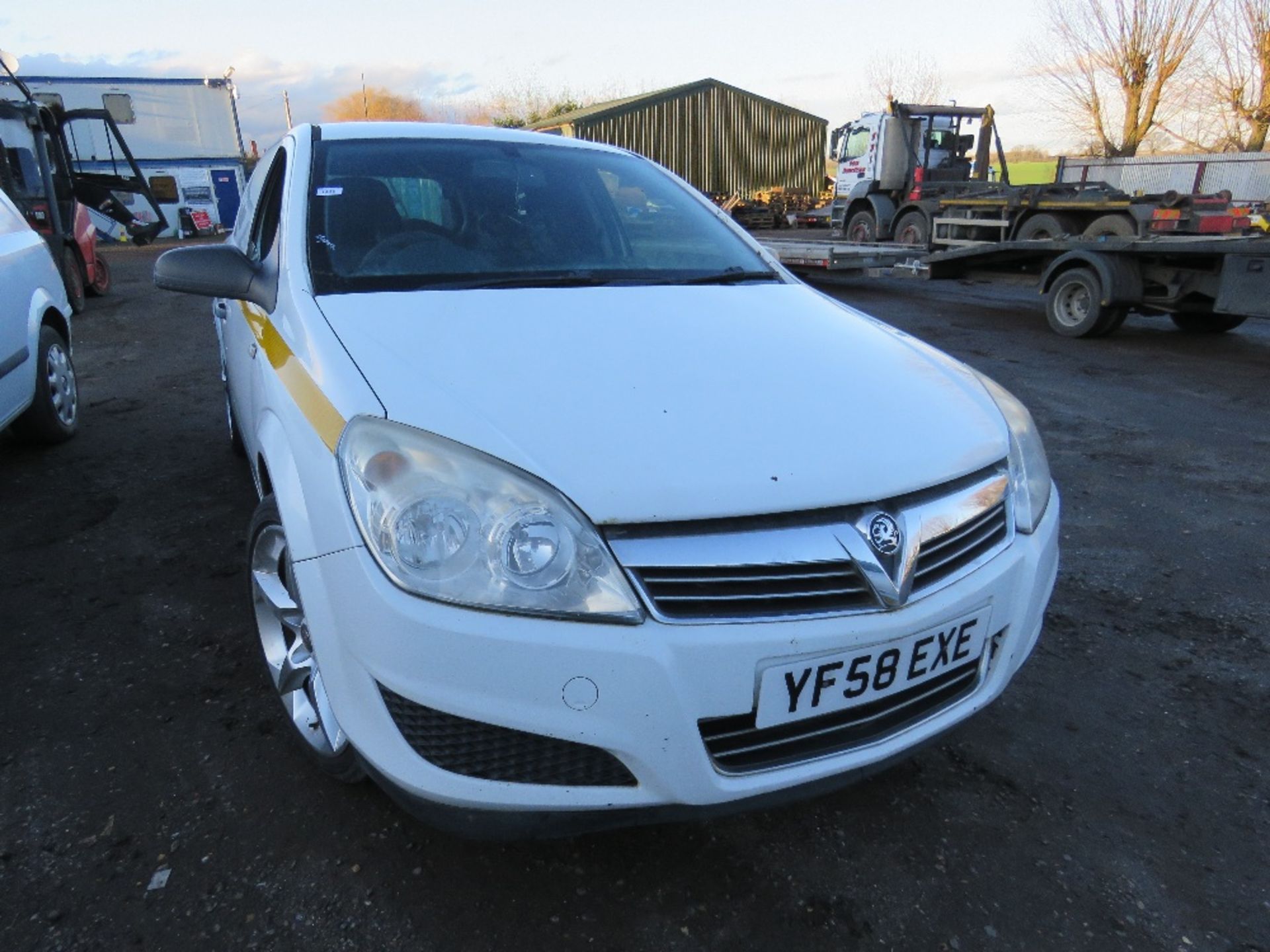 ASTRA DIESEL VAN, REG:YF58 EXE. 150,307 REC MILES.