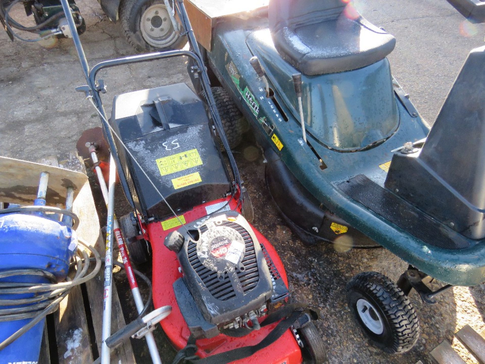 CHAMPION PETROL MOWER. WHEN TESTED WAS SEEN TO RUN. - Image 2 of 2