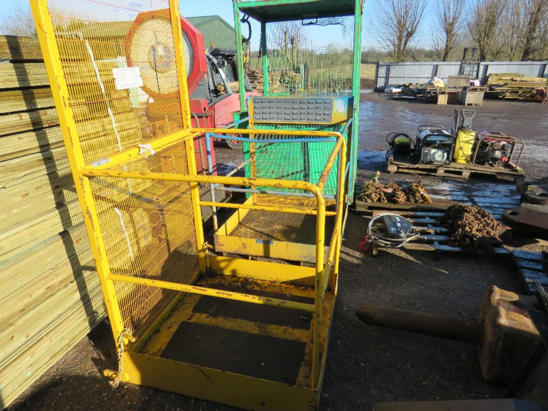 CONTACT 2 MAN FORKLIFT MAN CAGE, YEAR 2019 BUILD. - Image 3 of 3