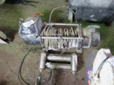 SUPERWINCH UNIT WITH ROLLER. UNTESTED, CONDITION UNKNOWN.