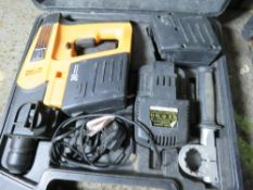 JCB 24VOLT BATTERY SDS BREAKER DRILL.