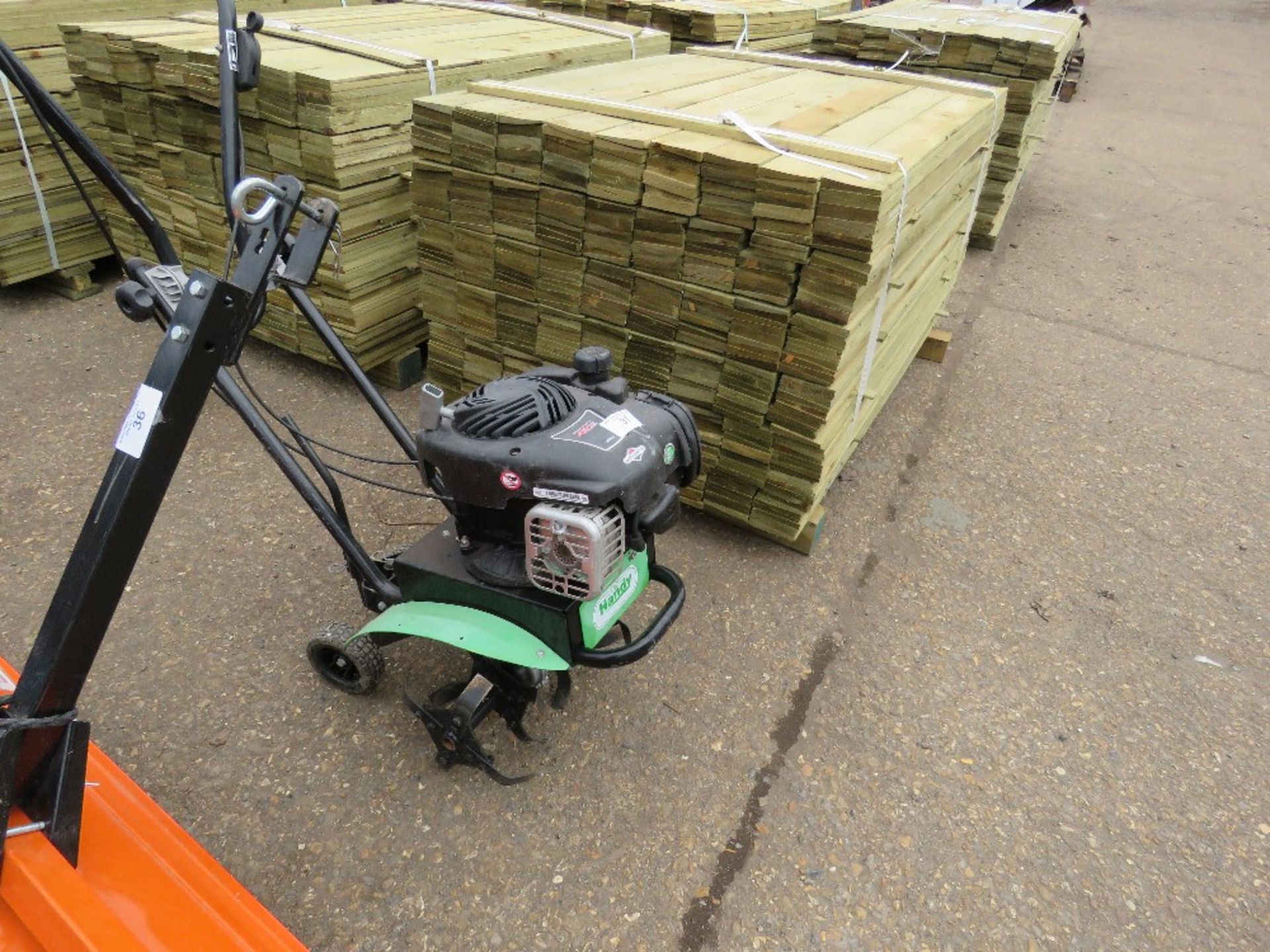 PETROL ENGINED HANDY ROTORVATOR CULTIVATOR. WHEN TESTED WAS SEEN TO RUN AND BLADES TURNED. - Image 2 of 2