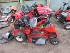 SNAPPER RIDE ON MOWER. WHEN TESTED WAS SEEN TO RUN, DRIVE AND MOWERS ENGAGED.