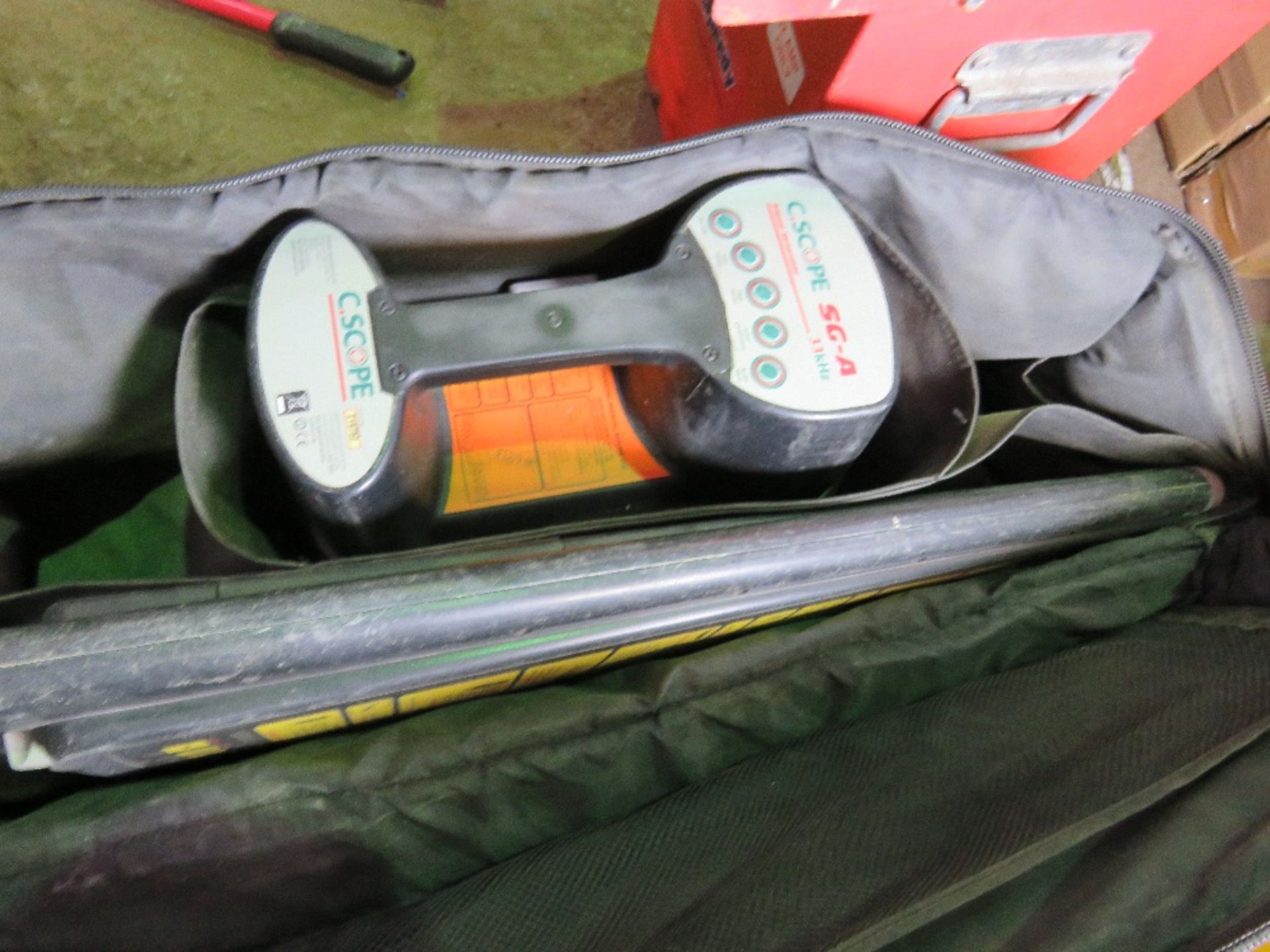 CSCOPE CABLE DETECTION SET IN A CASE.