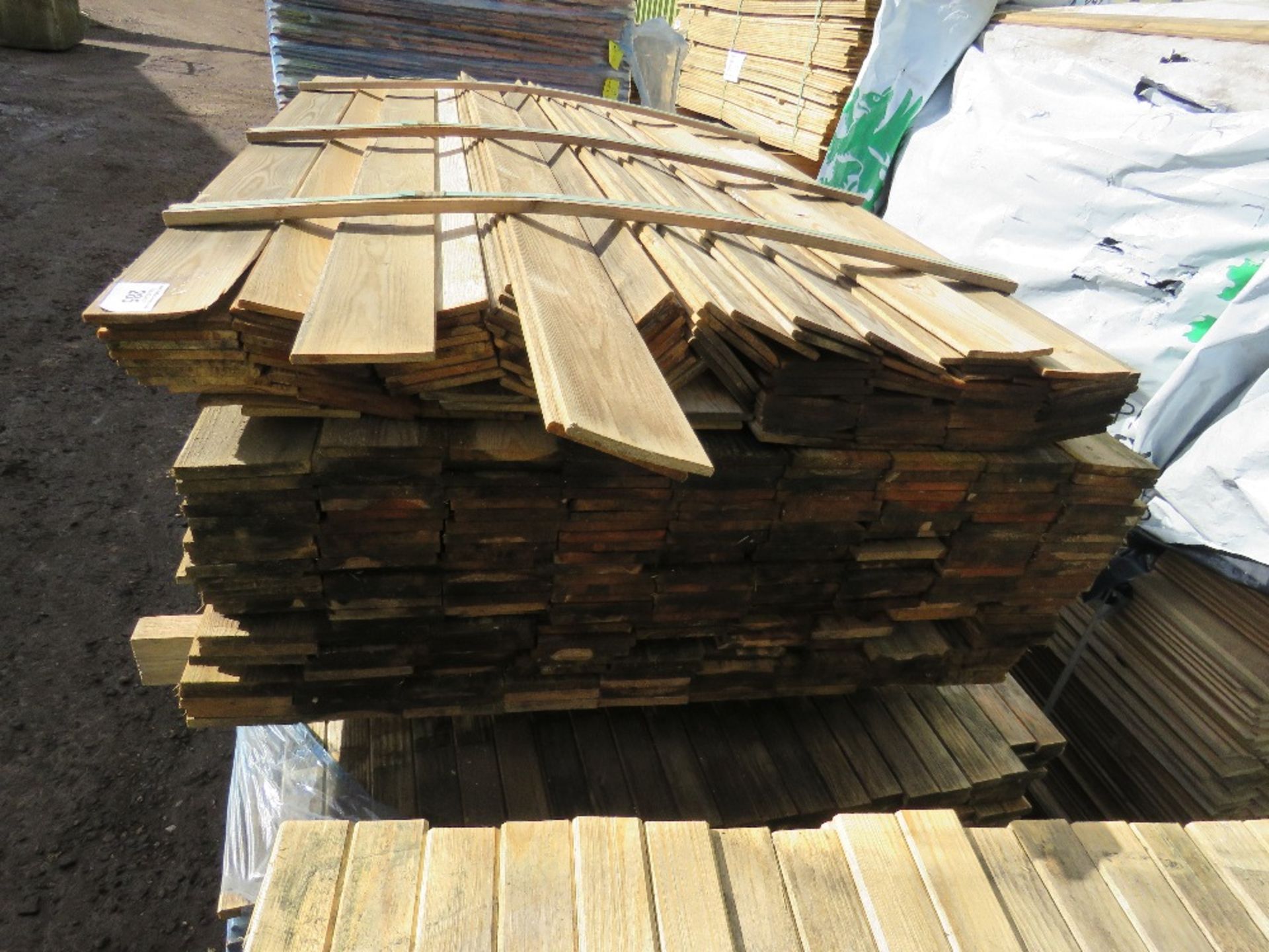 STACK OF UNTREATED MIXED CLADDING TIMBER 1.44-1.83M APPROX. - Image 2 of 3